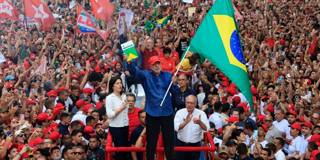 Posse de Lula será em 5 de janeiro